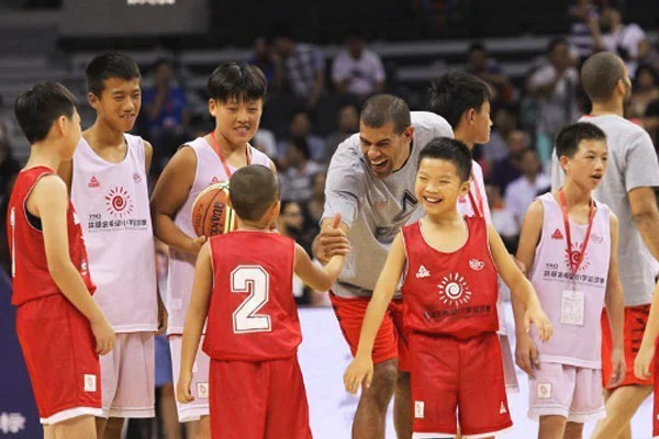 篮球基本训练动作名称_1